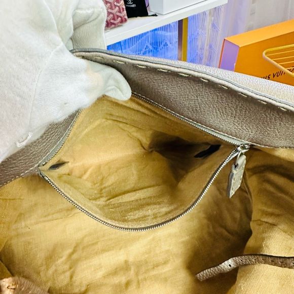 Fendi Selleria Silver Metallic Calf Skin Leather Linda Pebble Large Tote Hand Ba - Picture 12 of 14